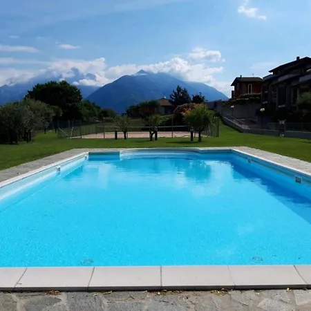 Casa Maria Teresa, Piscina E Campo Da Tennis 아파트