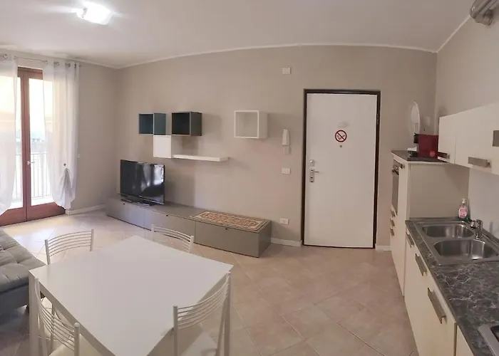 Casa Maria Teresa, Piscina E Campo Da Tennis