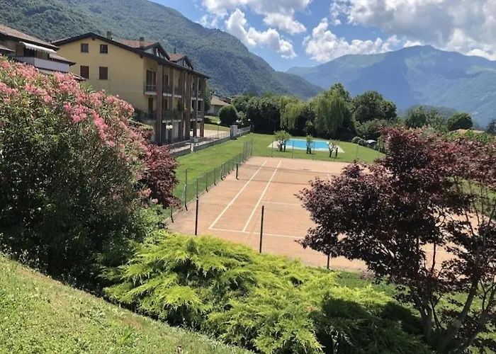 Appartement Casa Maria Teresa, Piscina E Campo Da Tennis Colico